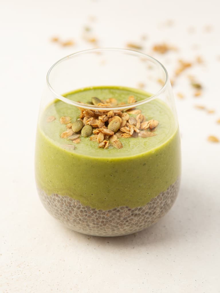Matcha chia smoothie